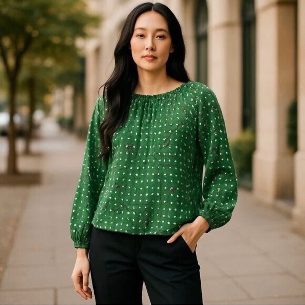 NWOT Cabi Green Voyage Tassels Blouse Size Small